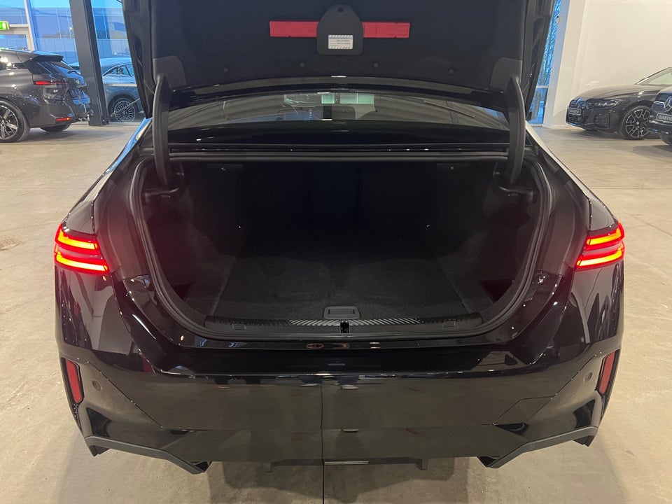 BMW i5 xDrive40 M-Sport 4d