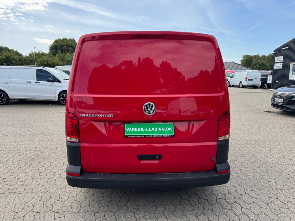 VW Transporter 2,0 TDi 150 Kassevogn DSG lang