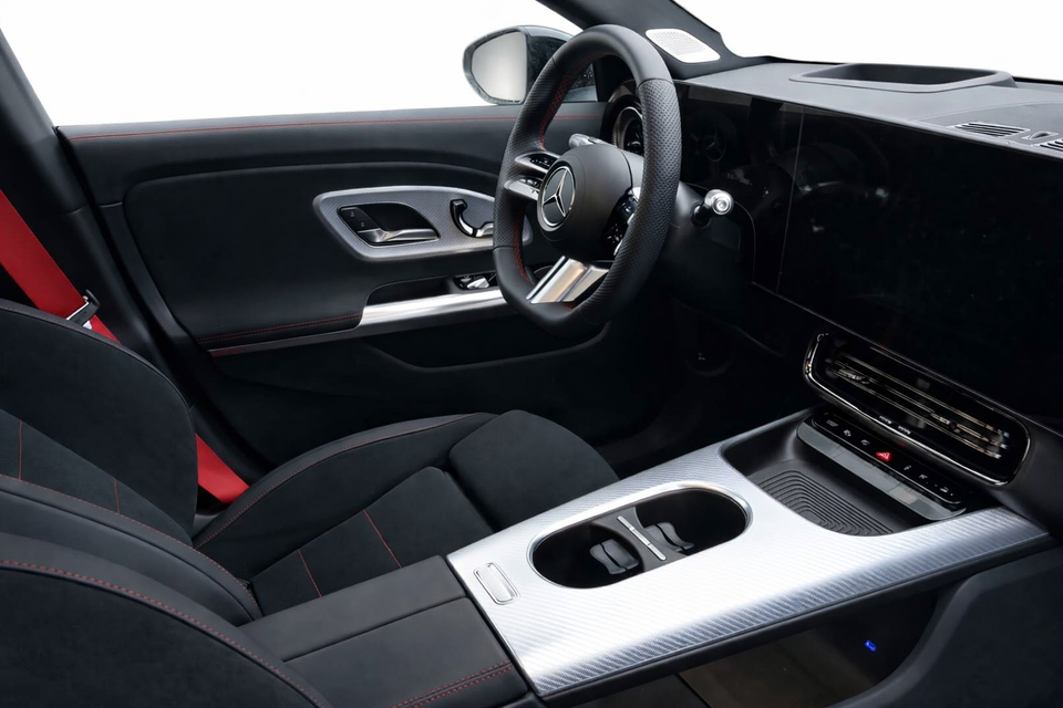 Mercedes CLA250+ EQ AMG Premium 4d