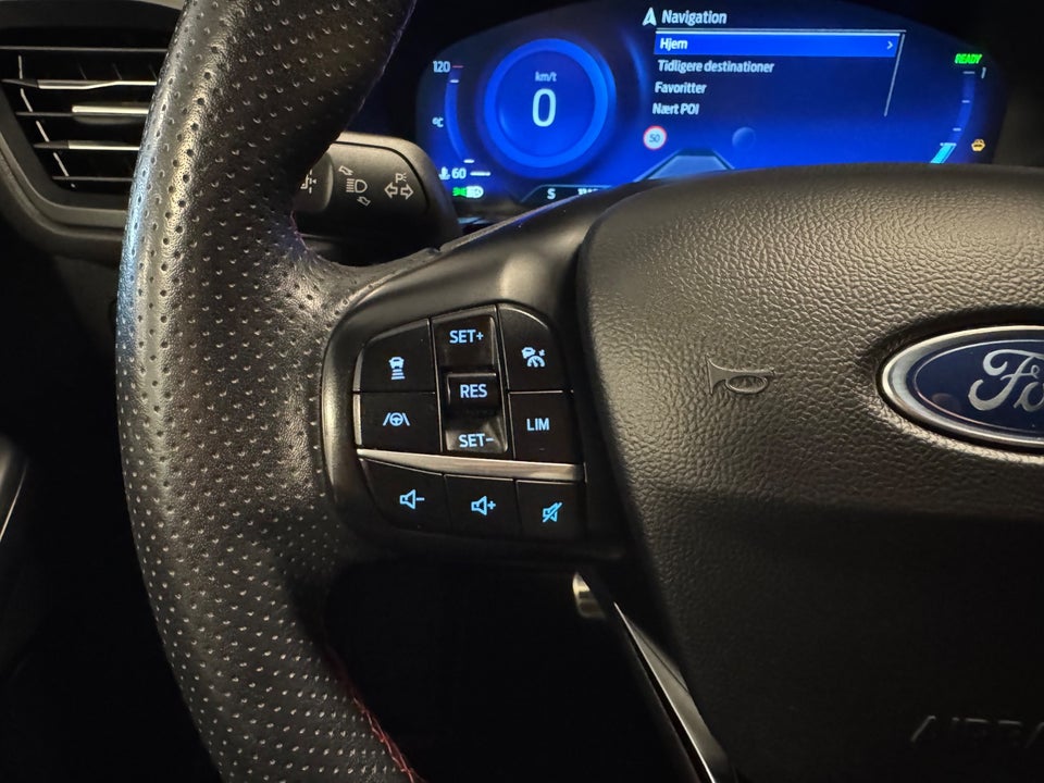 Ford Kuga 2,5 PHEV ST-Line CVT 5d