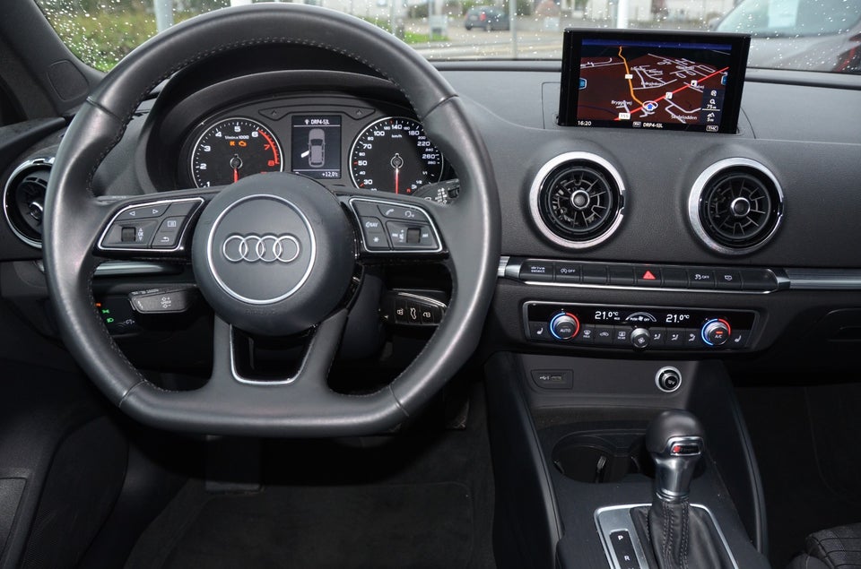 Audi A3 35 TFSi Sport Limited Sportback S-tr. 5d