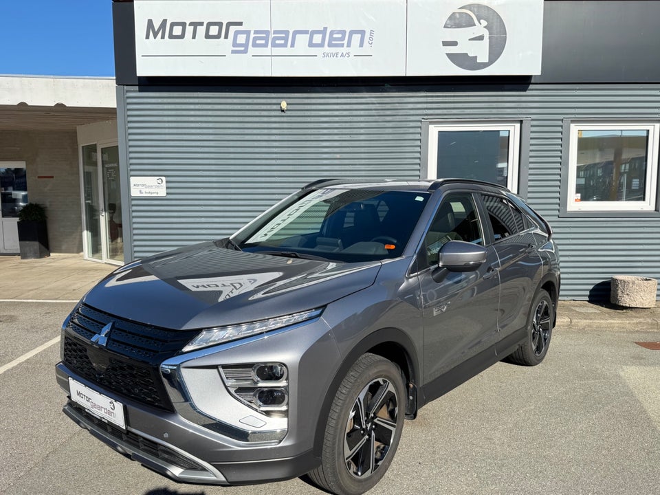 Mitsubishi Eclipse Cross 2,4 PHEV Sport Lux CVT 4WD 5d