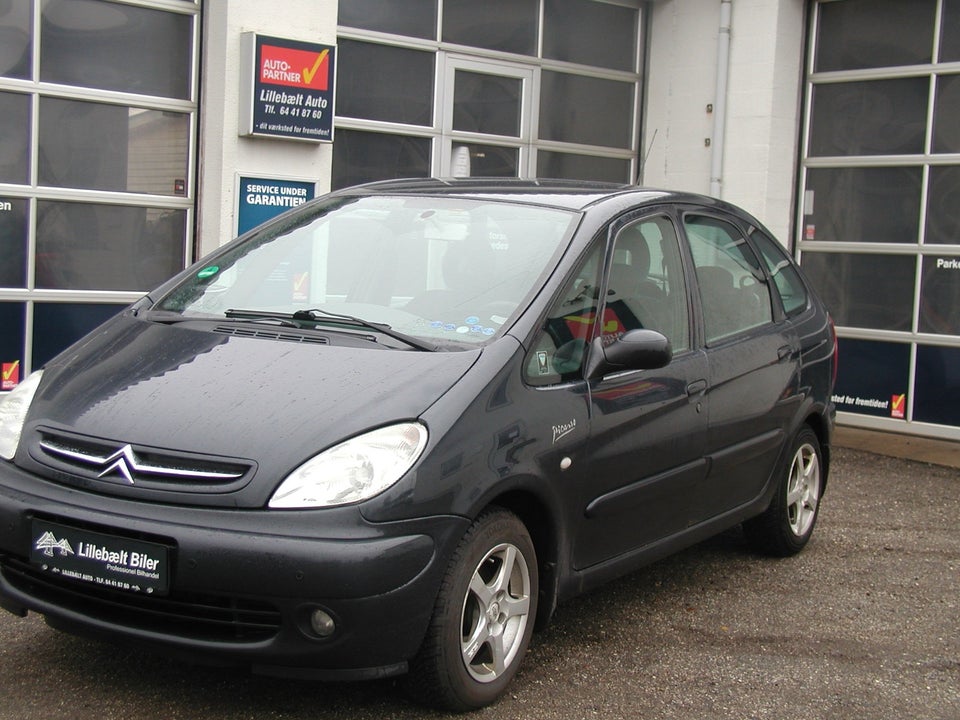 Citroën Xsara Picasso 1,8i 16V Prestige 5d