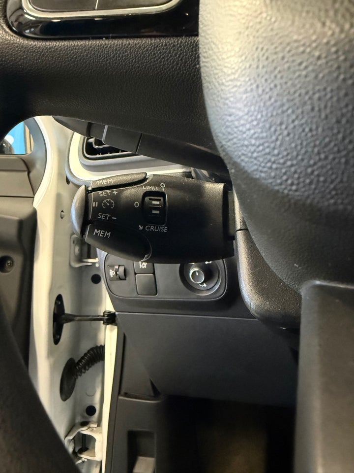Citroën C3 1,6 BlueHDi 75 Feel 5d
