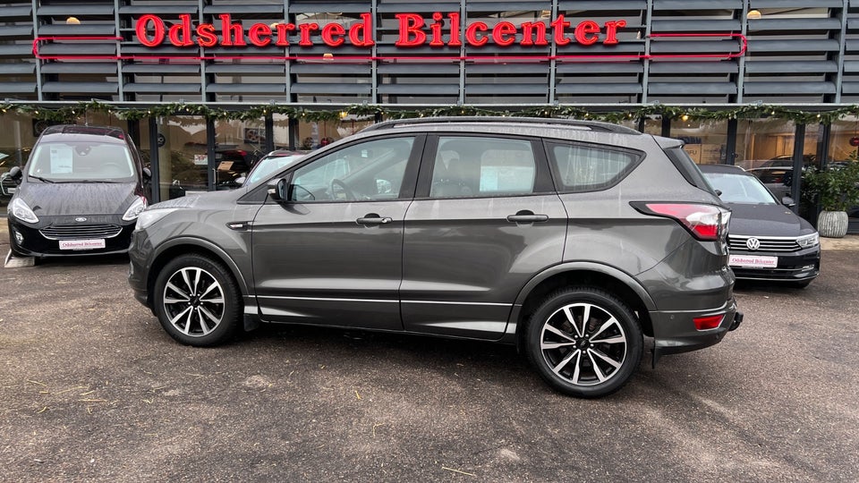 Ford Kuga 1,5 SCTi 150 ST-Line 5d