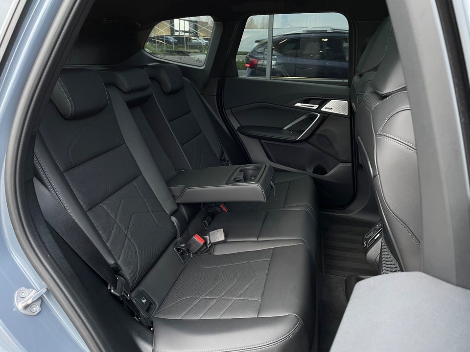 BMW iX1 xDrive30 Fully Charged M-Sport 5d