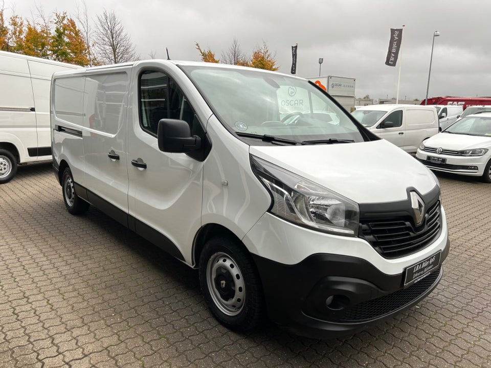 Renault Trafic T29 1,6 dCi 125 L2H1