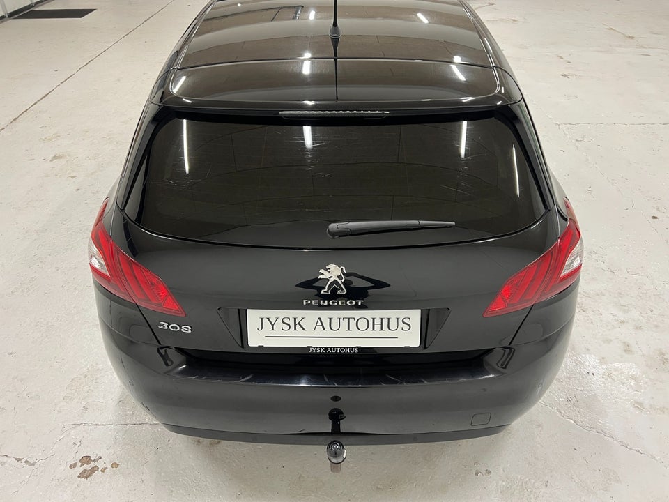 Peugeot 308 1,6 BlueHDi 120 Style 5d