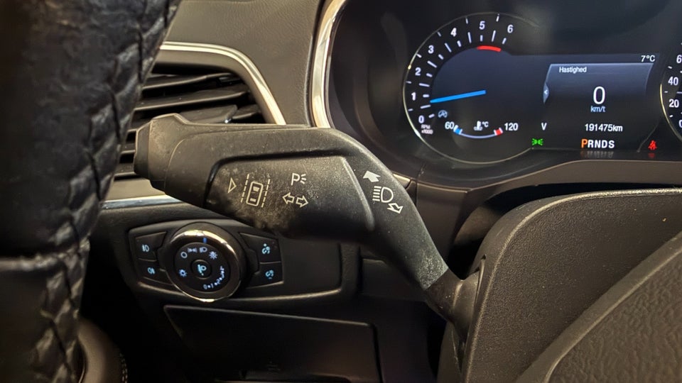 Ford S-MAX 2,0 EcoBlue Titanium aut. 5d