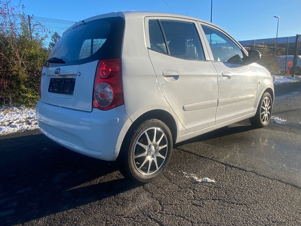 Kia Picanto 1,1 Active 5d