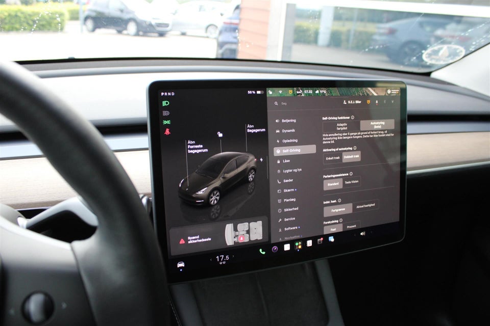 Tesla Model Y Long Range AWD 5d