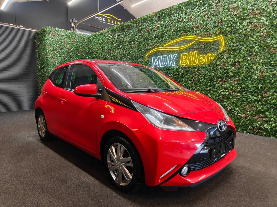 Toyota Aygo 1,0 VVT-i x-sky 5d