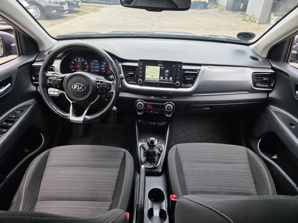 Kia Stonic 1,2 Attraction 5d