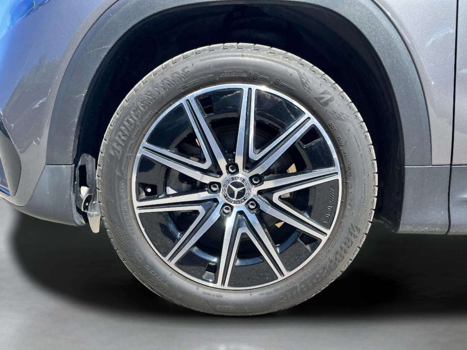 Mercedes EQB300 AMG Line 4Matic 5d