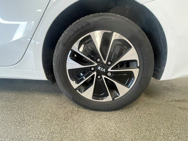 Kia Ceed 1,6 PHEV Prestige SW DCT 5d
