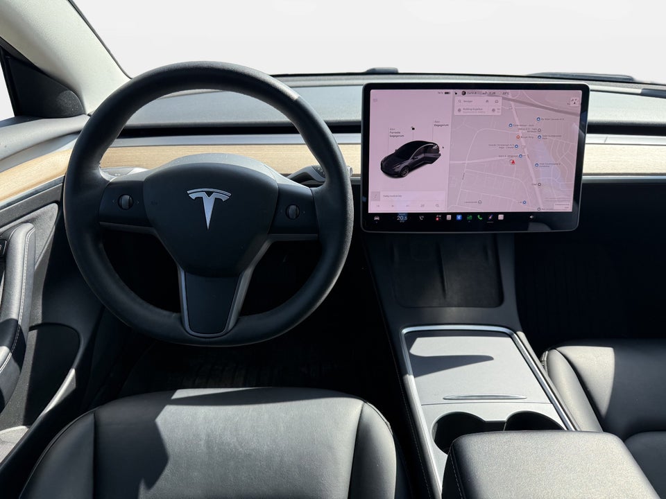 Tesla Model 3 Long Range AWD 4d