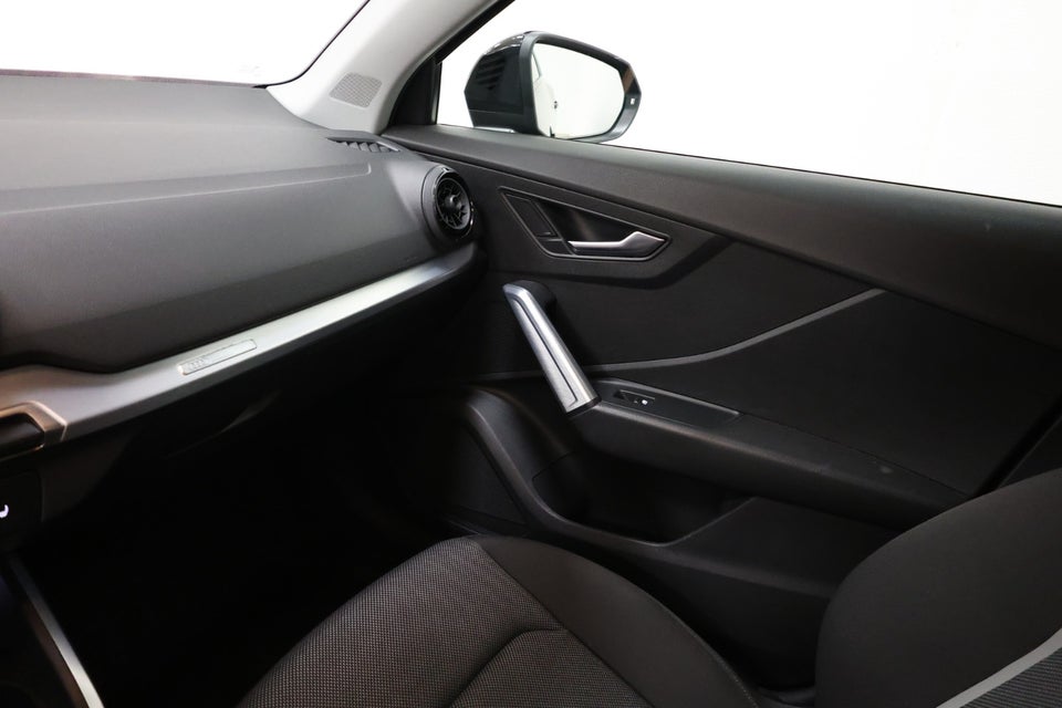 Audi Q2 1,6 TDi 116 Sport 5d