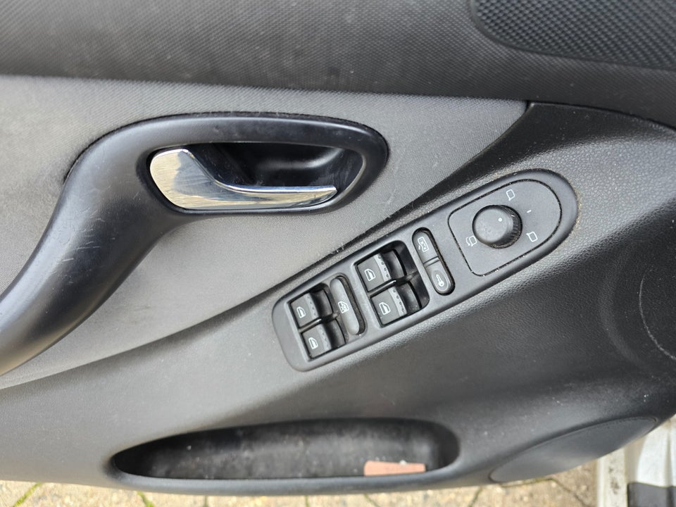 Seat Toledo 1,6 Stella 105 4d