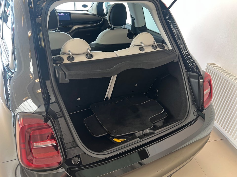 Fiat 500e 42 la Prima 3d