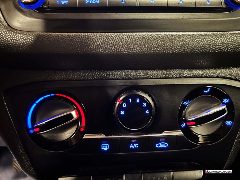 Hyundai i20 1,25 Passion 5d