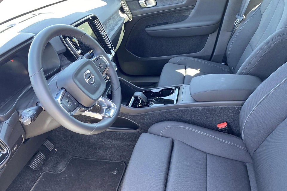 Volvo XC40 P6 ReCharge Core 5d