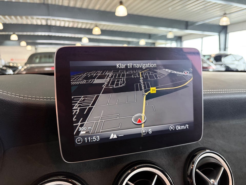 Mercedes CLA200 1,6 AMG Line Shooting Brake aut. 5d