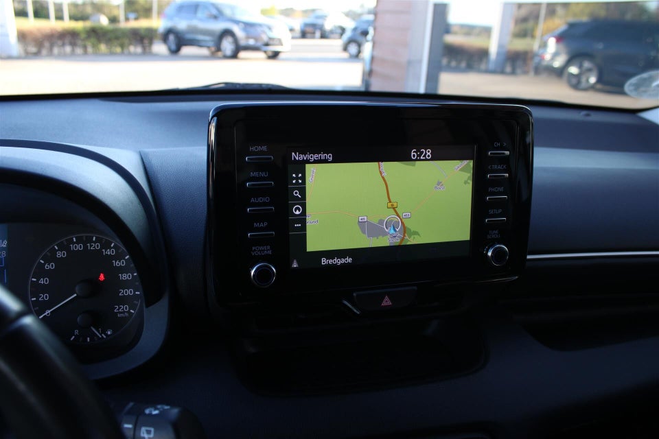 Toyota Yaris 1,5 Hybrid H3 e-CVT 5d