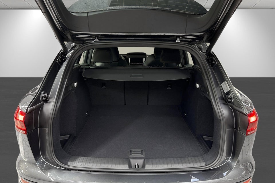 Audi Q6 e-tron Progress plus performance 5d