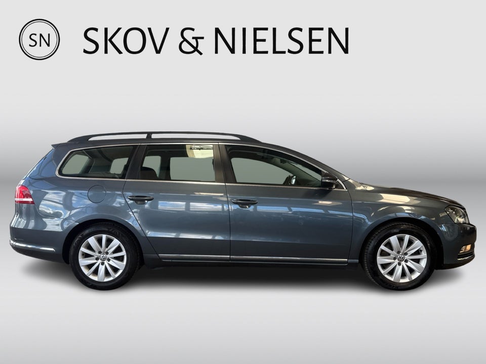 VW Passat 2,0 TDi 140 Highline Variant DSG BMT 5d