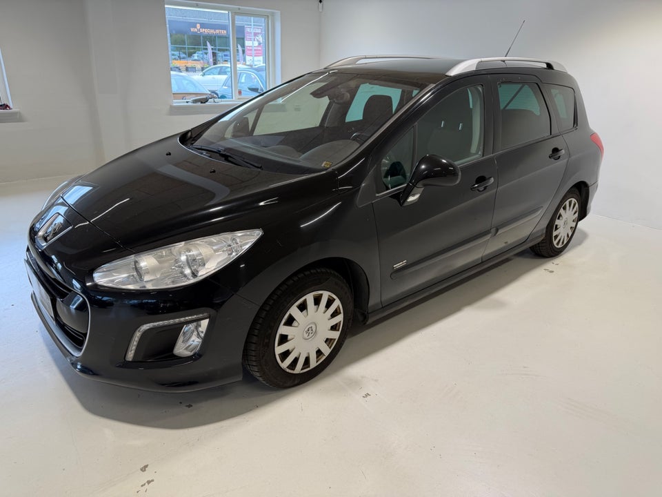 Peugeot 308 1,6 e-HDi 112 Sportium 5d