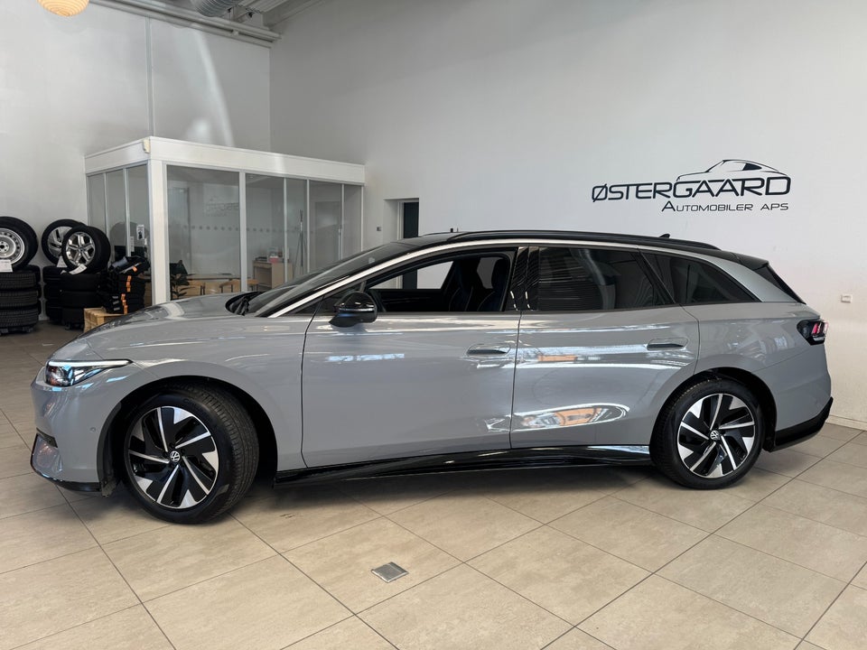 VW ID.7 77 Style Tourer 5d