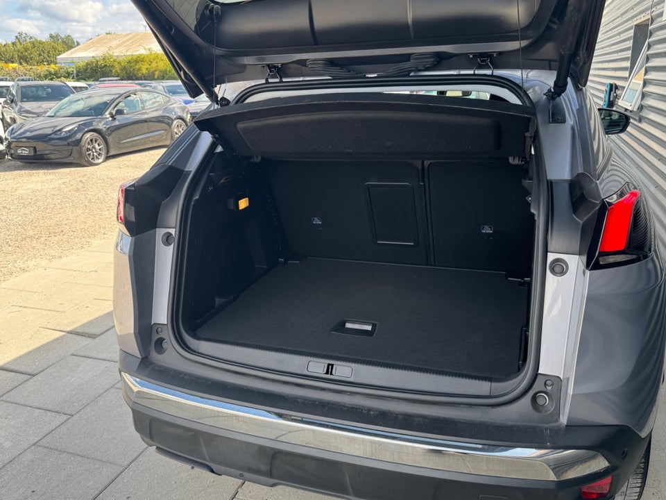 Peugeot 3008 1,5 BlueHDi 130 Allure Limited EAT8 5d