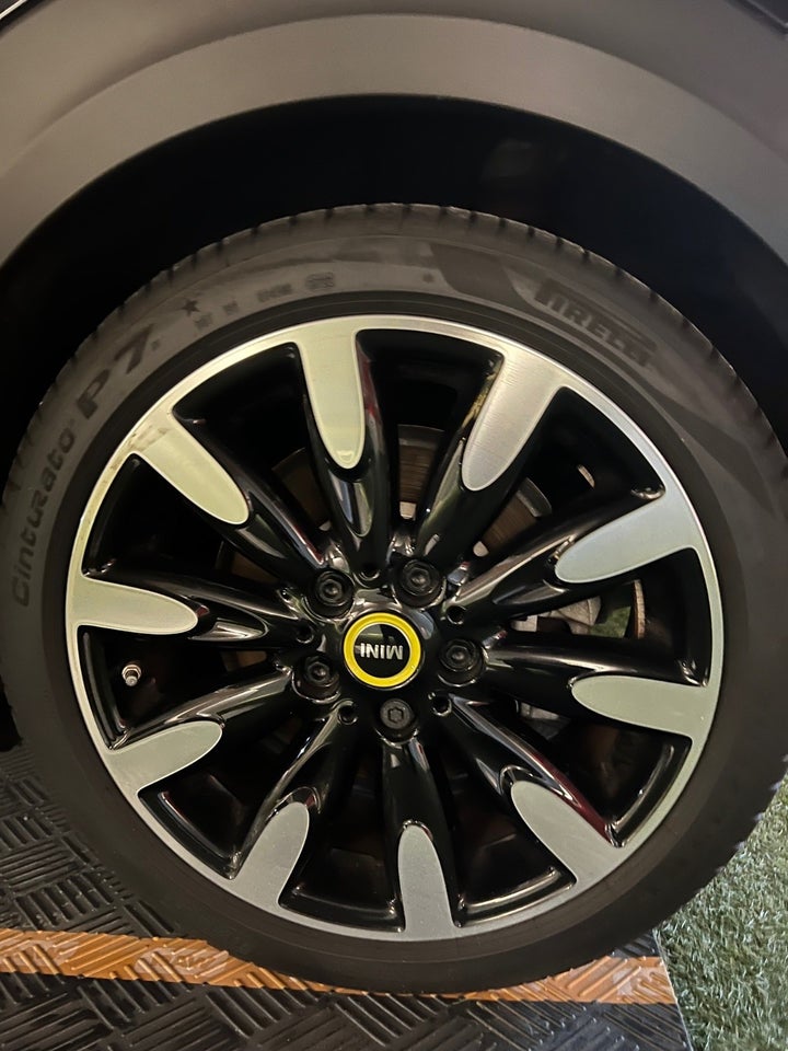 MINI Cooper SE Yours Trim 3d