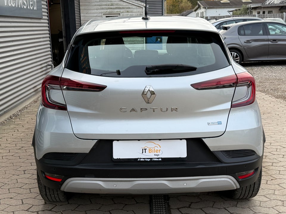 Renault Captur 1,6 E-Tech Zen 5d