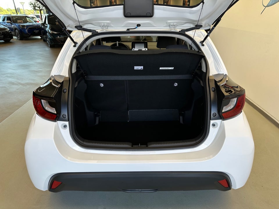 Mazda 2 1,5 Hybrid Pure CVT 5d
