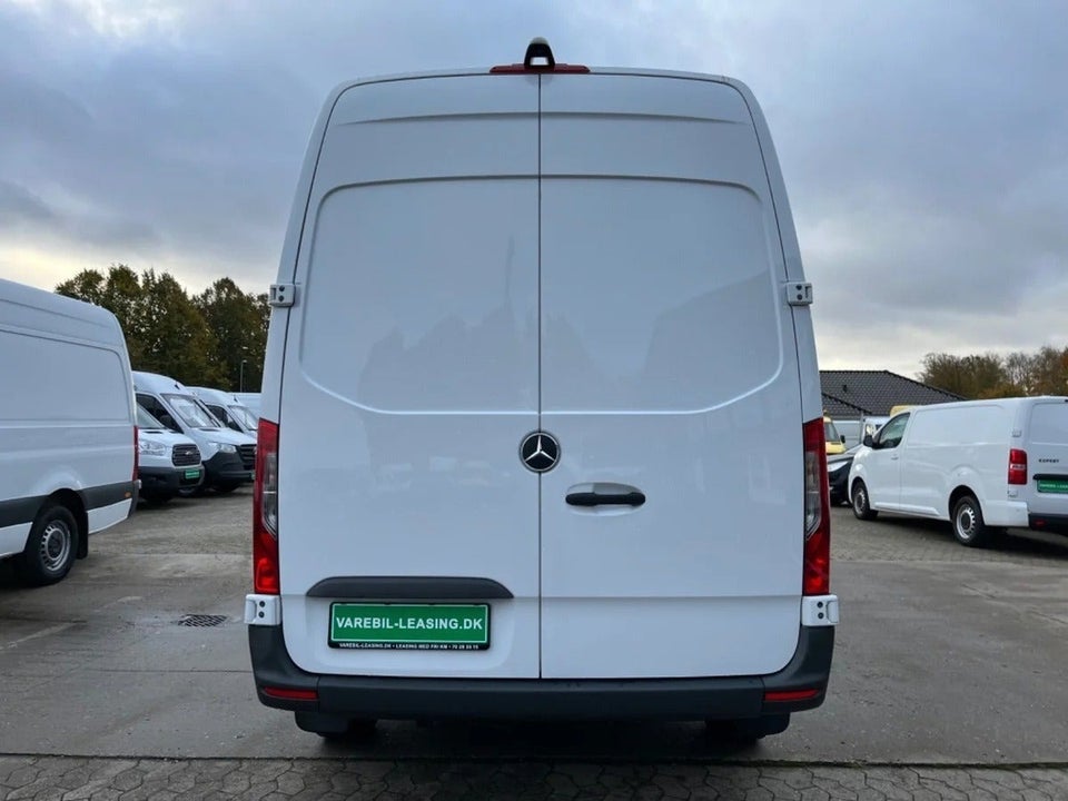 Mercedes Sprinter 316 2,2 CDi A2 Kassevogn aut. RWD