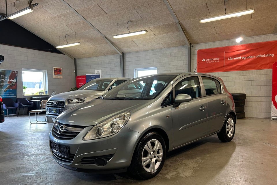 Opel Corsa 1,0 12V Edition 5d