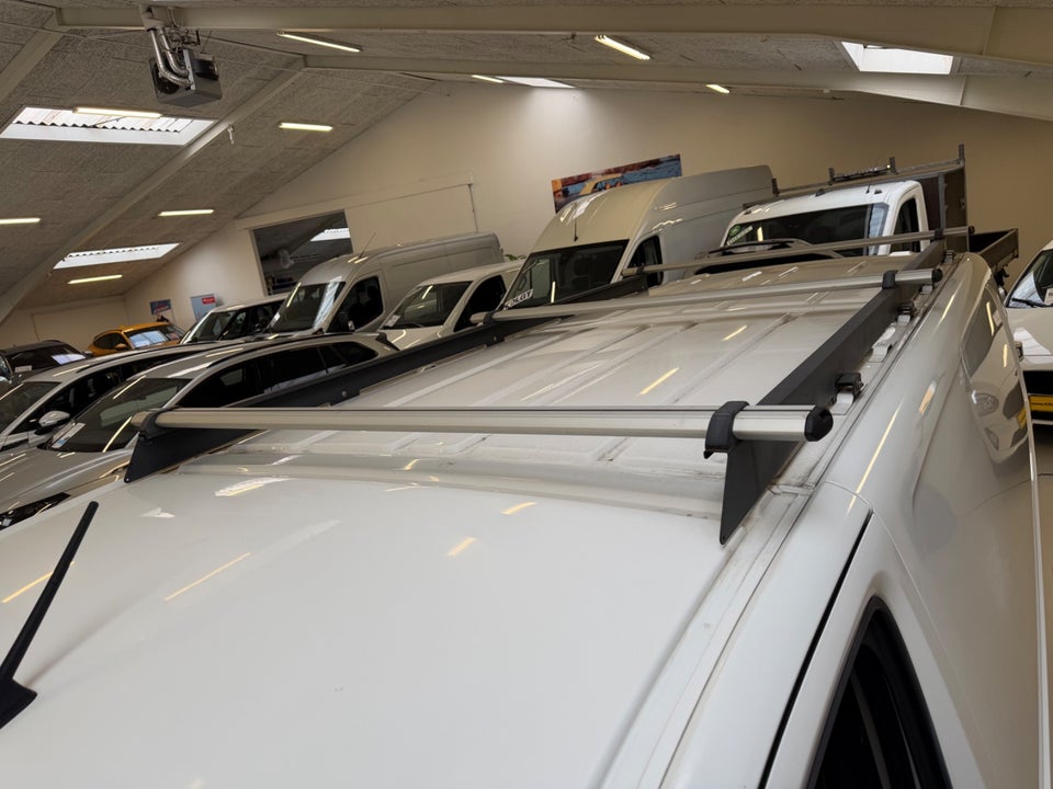 Toyota ProAce 2,0 D 120 Long Comfort Master aut. 5d