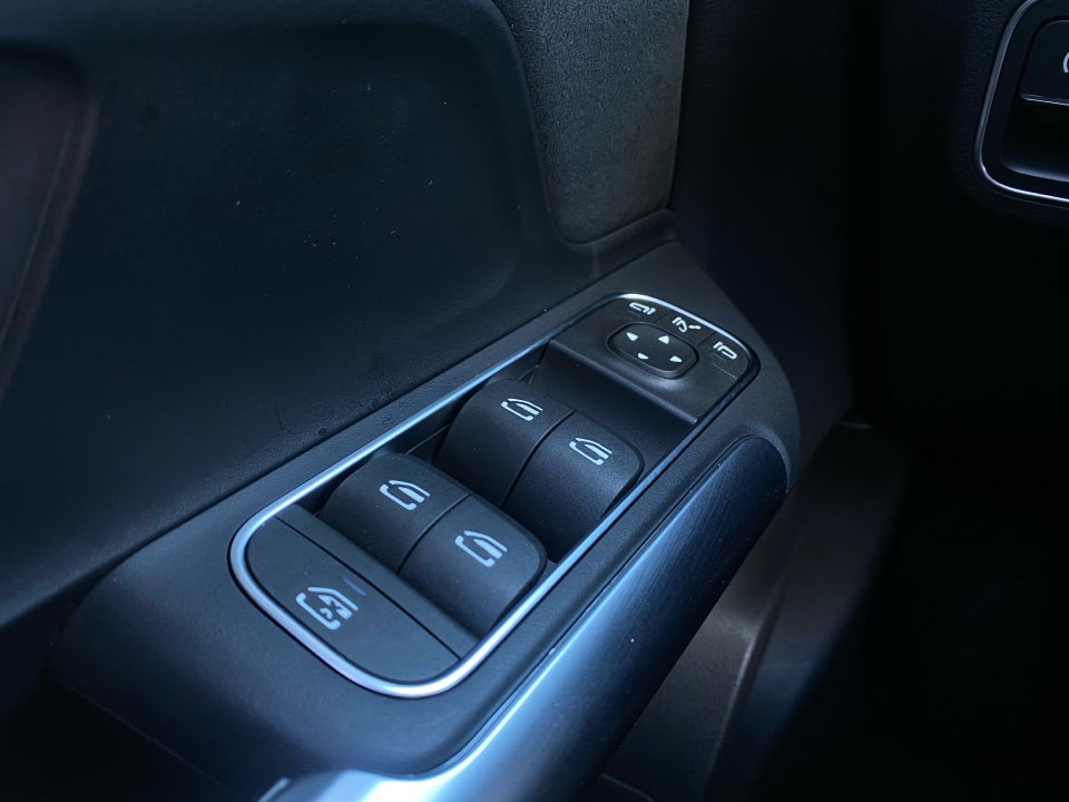 Mercedes EQA350 AMG Line 4Matic 5d