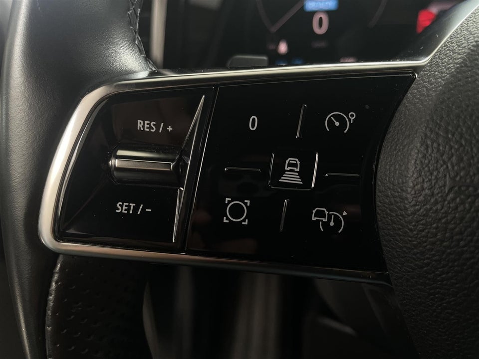 Renault Megane E-Tech 60 Techno 5d