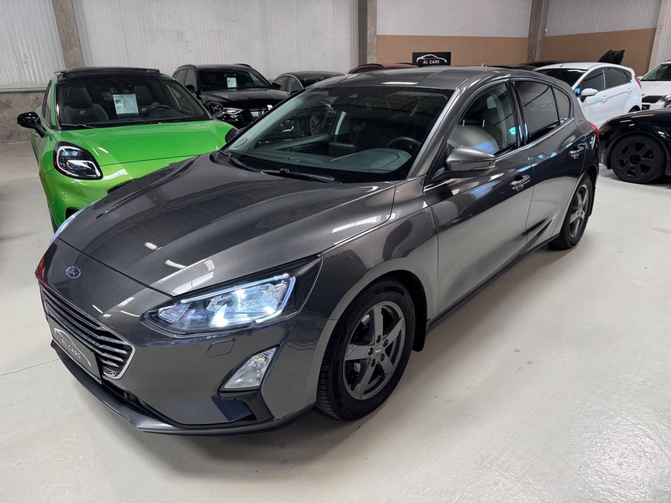 Ford Focus 1,0 EcoBoost mHEV Titanium 5d