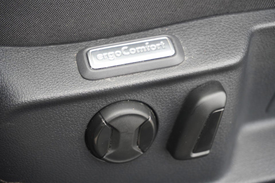 VW Passat 1,4 GTE High Variant DSG 5d