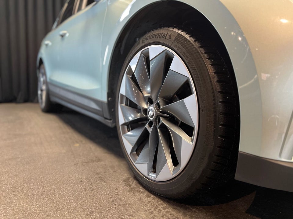 Skoda Enyaq 80 iV Plus 5d