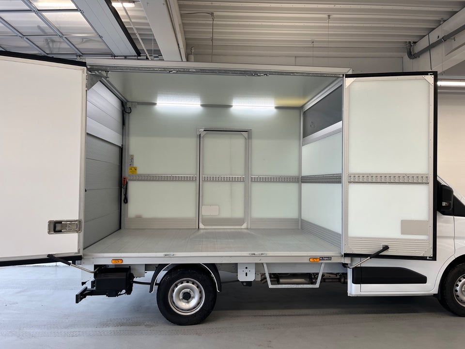 Renault Master V T35 2,0 dCi 150 L2 Chassis