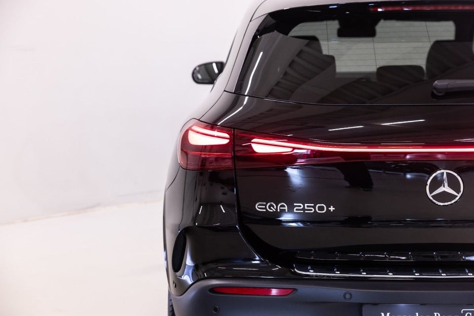 Mercedes EQA250+ AMG Premium 5d