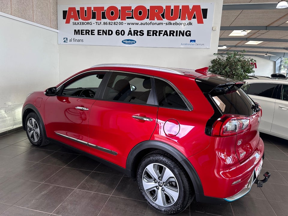 Kia Niro 1,6 PHEV Advance+ DCT 5d