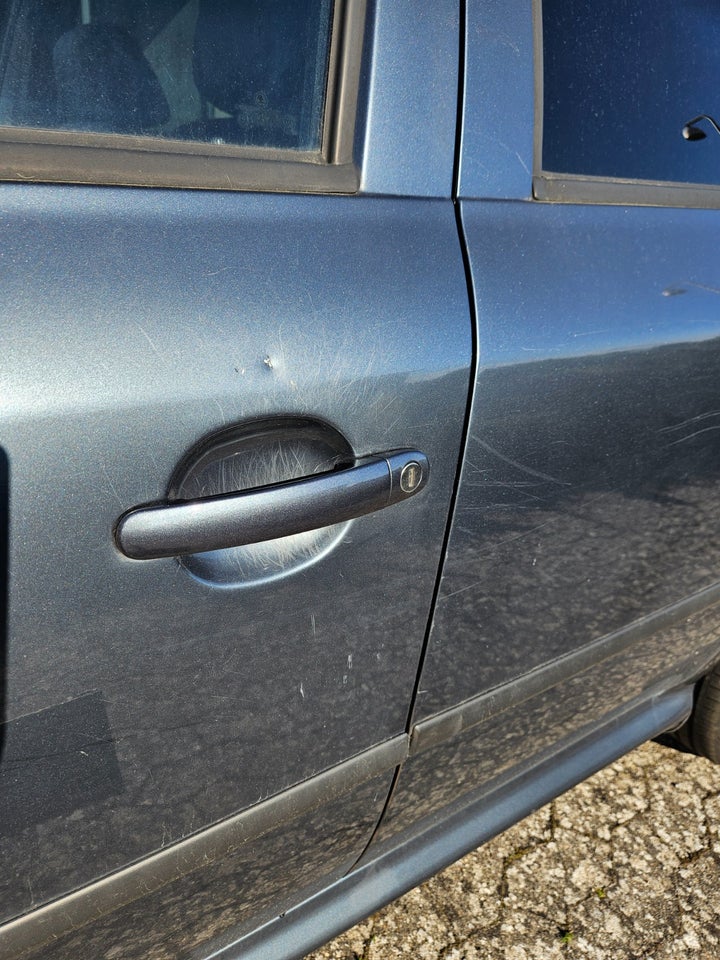 Skoda Octavia 1,6 Ambiente 5d