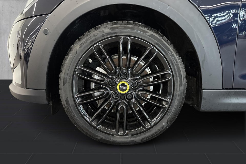 MINI Cooper SE Maximise 3d