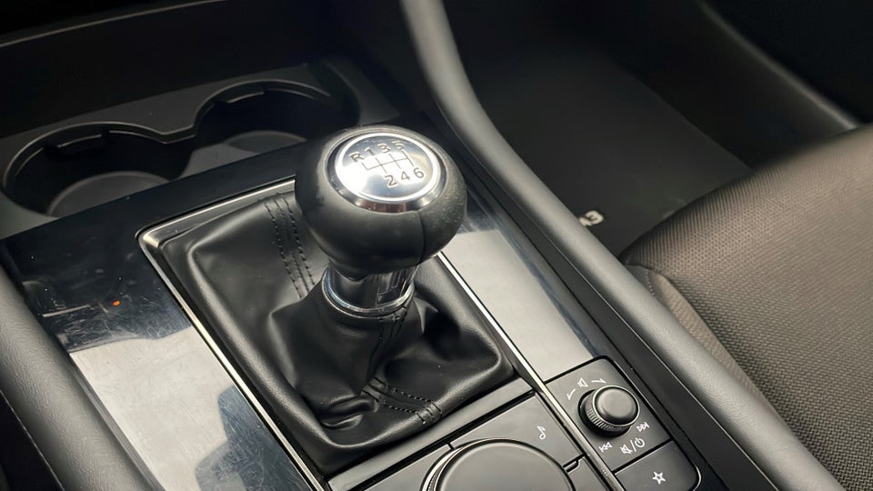 Mazda 3 2,0 e-SkyActiv-G 150 Sky 5d