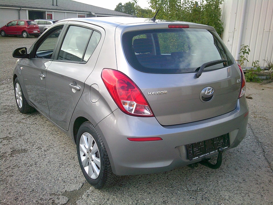 Hyundai i20 1,25 Classic XTR 5d